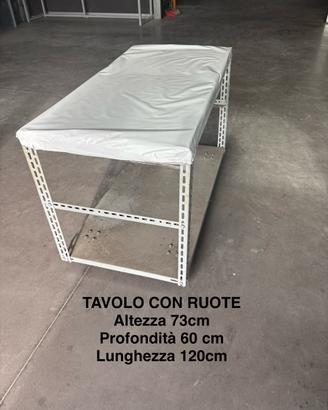 Banco con ruote