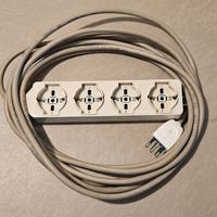Prolunga 5 mt con ciabatta multi presa Vimar