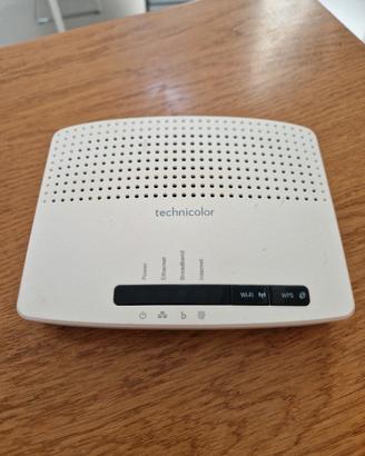 Router Technicolor TG582n
