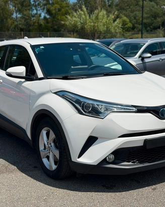 Toyota C-HR 1.8 Hybrid E-CVT Lounge