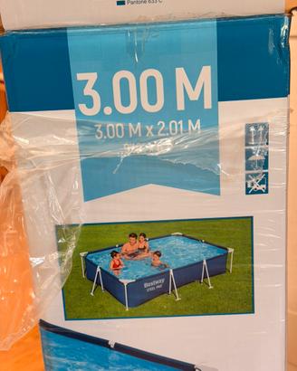 Piscina fuori terra nuova con pompa