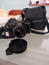 macchina fotografica Olympus az-300 super zoom 
