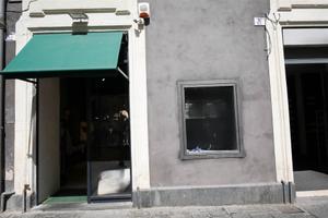 Rif.LP124- negozio catania