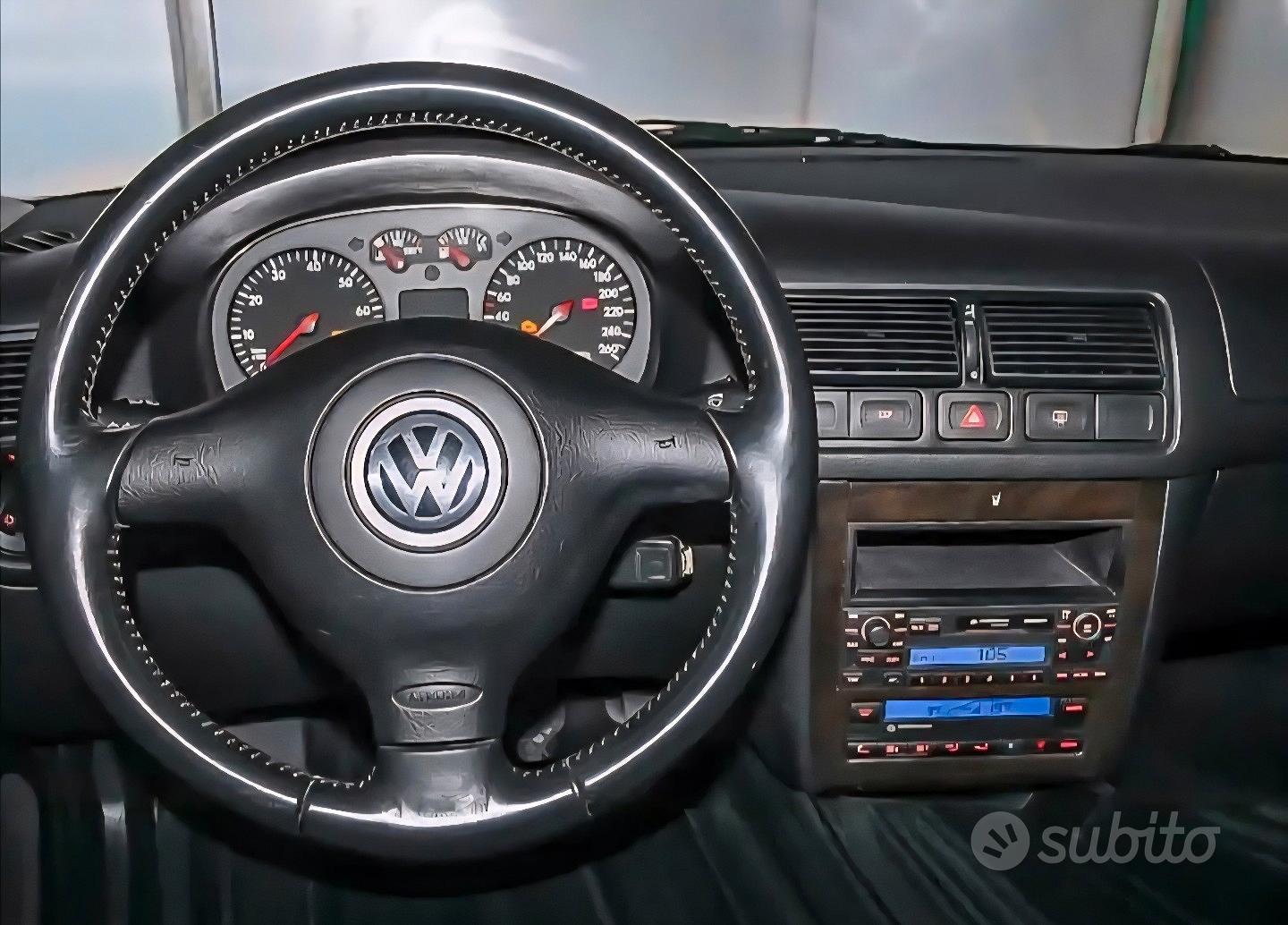 Volkswagen Golf 2001 photo 2