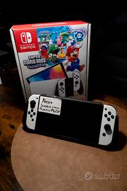 Nintendo Switch OLED Accessoriata