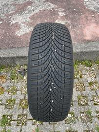 4 gomme auto 4 stagioni M+S (195/60 R15 88H)