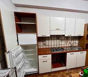 Arredamento completo cucina soggiorno cameretta