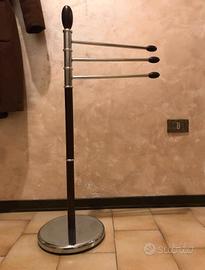 Porta asciugamani a piantana