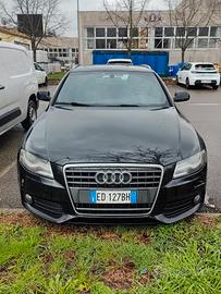 Audi A4 avant S line start e stop