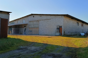 Magazzino agricolo mensilmente