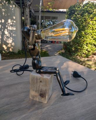 lampada da tavolo 