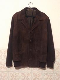Giacca pelle e maglia 