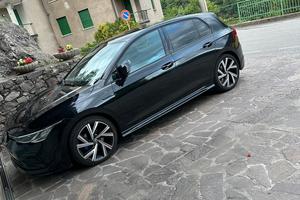 Volkswagen Golf 8 r-line