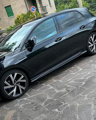 Volkswagen Golf 8 r-line