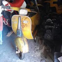 Piaggio vespa special prima serie 4 bulloni pk hp