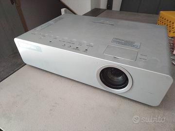 Proiettore Panasonic LB90XGA