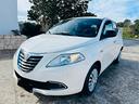 lancia-ypsilon-1-2-ideale-x-neopatentati-2011