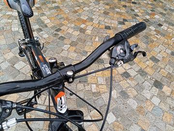 MTB mountainb bike LUCCHINO
