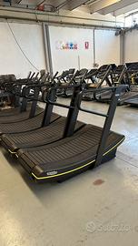 Skillmill tappeti curvi Technogym