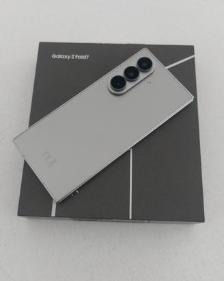 SAMSUNG GALAXY Z FOLD 7 (12/256GB) – PARI AL NUOVO