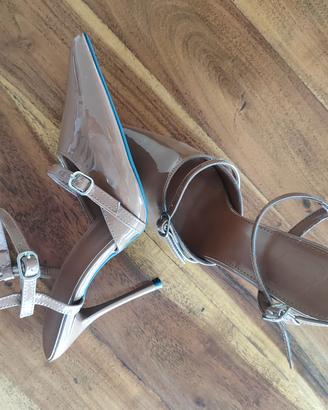 Slingback cammello con tacco nuove n.37
