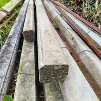 Pali in cemento per giardino