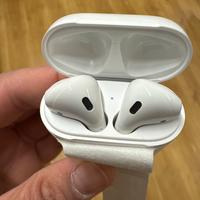 Cuffie Apple AirPods 2 Generazione ORIGINALI