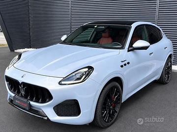 Maserati Grecale 2.0 mhev AWD Modena autom. ...