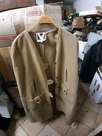 Cappotto smanicato donna vintage Valentino.