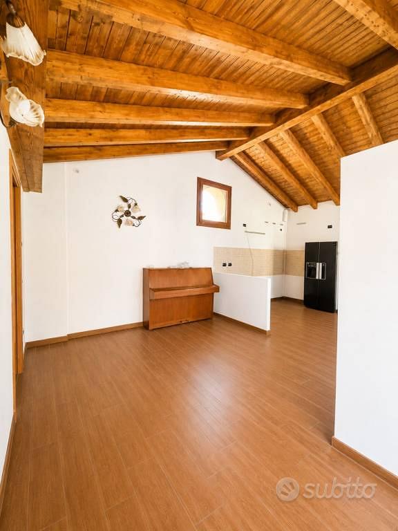 Casa – Ronco Briantino, Monza e della Brianza - Vista 3