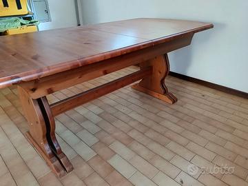 Tavolo in legno massello vintage