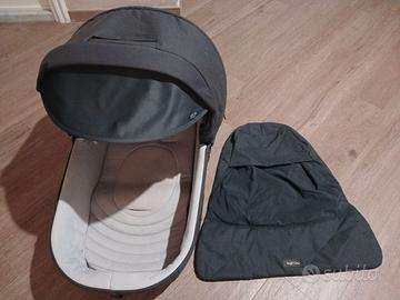 Navicella neonato Inglesina con supporto da terra