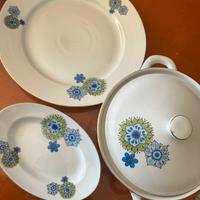 Servizio da tavola in ceramica