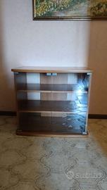 Mobiletto a tre ripiani