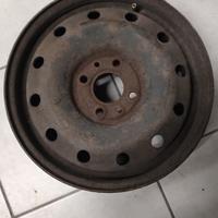 cerchi metallo 14 pollici fiat  panda metano 2010