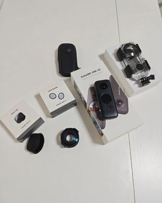 Insta360 ONE X2 + Kit Completo Accessori