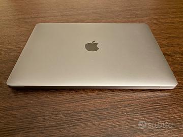 MacBook Air Retina 16GB di RAM, 512GB di SSD