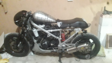 Honda vf 1000 r 1985