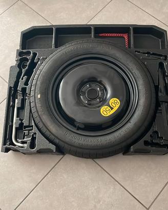 Kit ruota di scorta AUDI Q3 2025