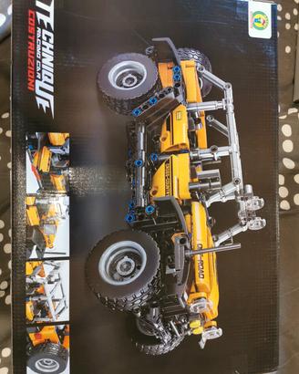 Jeep da costruire 573 pcs nuova
