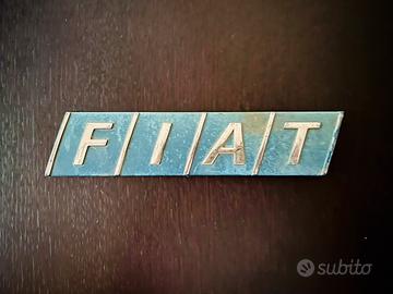 Placca decorativa auto con logo FIAT Vintage