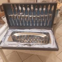 Set posate per pesce