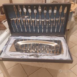 Set posate per pesce