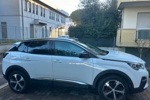 Peugeot 3008 BlueHDI 130 cv S&S EAT8 Allure