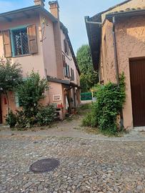 Modena mini appartamento con posto auto riservato