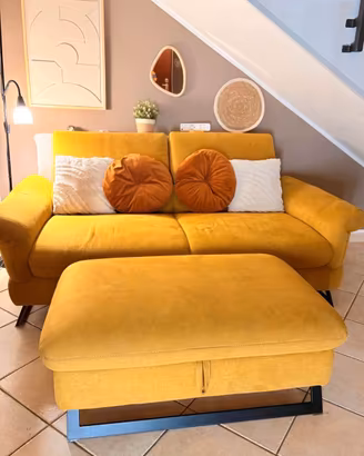 Divano 3 posti con Pouf contenitore