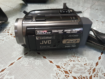 Telecamera jvc più macchina fotografic pari nuova