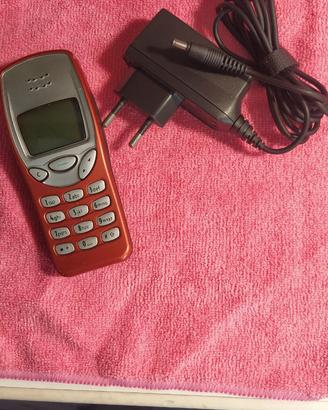 Cellulare NOKIA mod 3210 vintage colore mattone