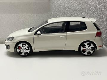 Golf 6 GTI bianco Norev