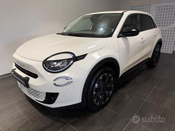 Fiat 600 Hybrid 100 CV DCT MHEV La Prima